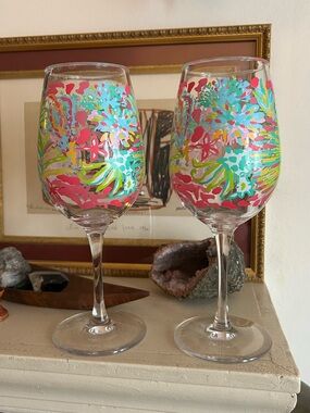 Lilly Pulitzer Acrylic Wine Glasses X 2